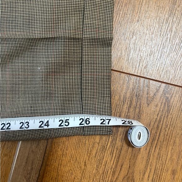 Lauren Ralph Lauren. Wool Dress Pants. Size: 6. - Picture 13 of 14